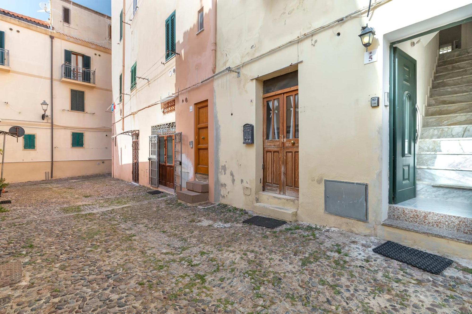 Sardinia Re - Casa Pinuccia Apartment Alghero Exterior foto